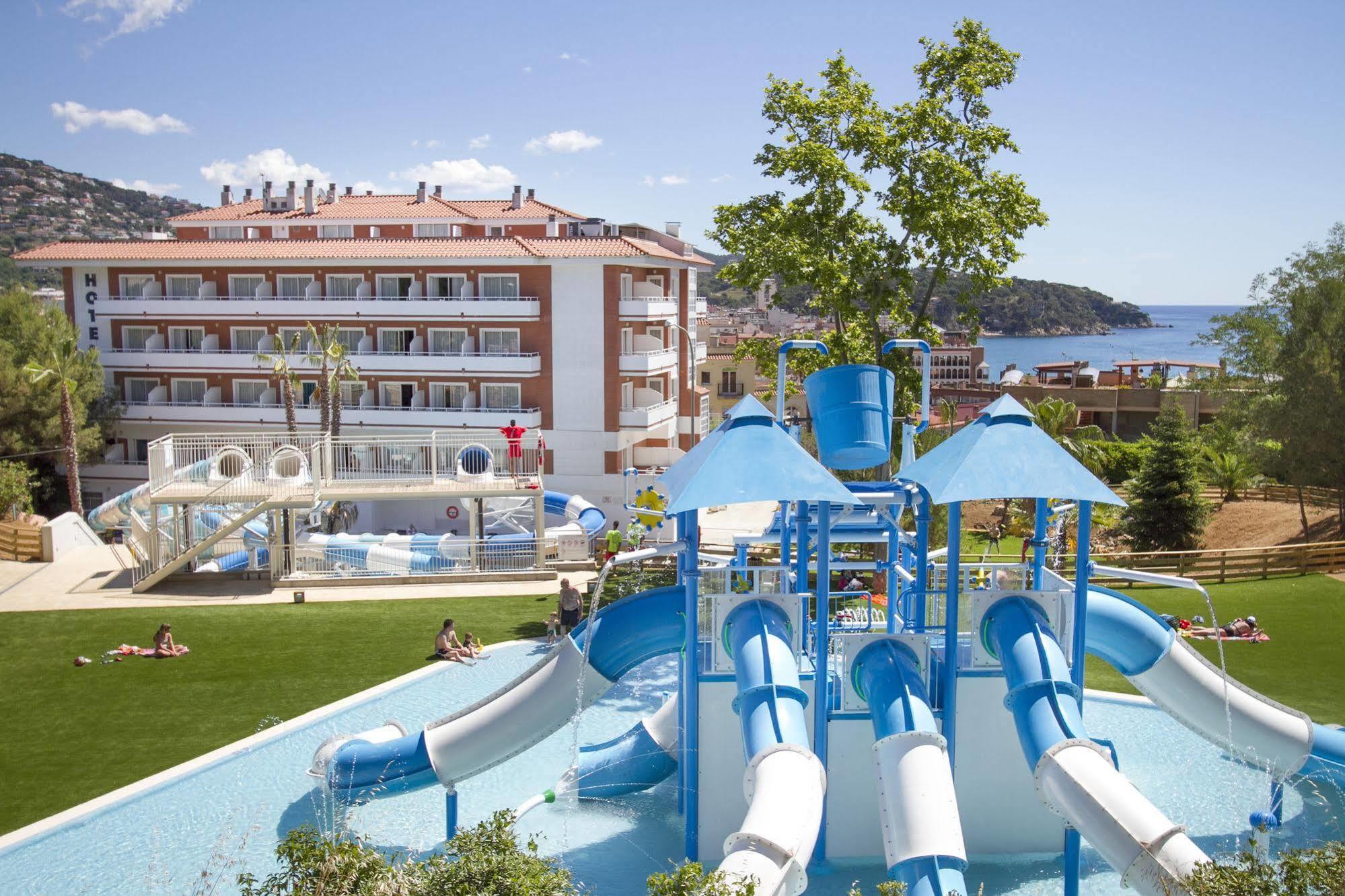 Hotel Garbi Park & Aquasplash Lloret de Mar Exterior foto